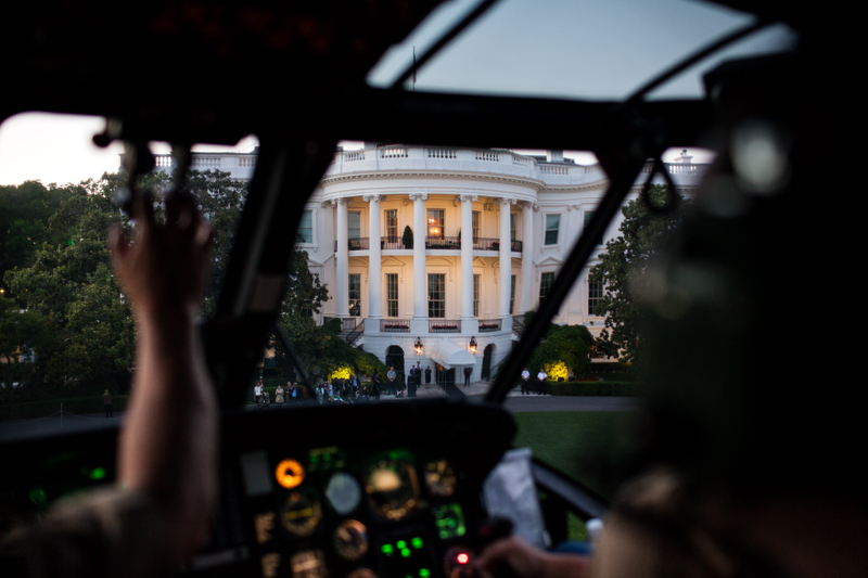 Illustration for article titled Rare Glimpses Inside Marine One